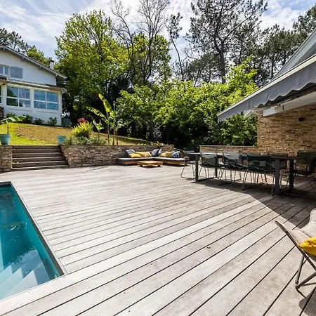Serenity - Keyweek Swimming Pool *